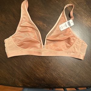 38B Soma Intimates Unbelievable Lift Wireless Nude Bra